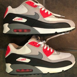 Nike Air Max 90